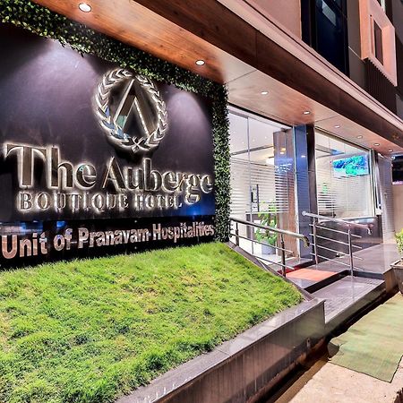 The Auberge Boutique Hotel - Manyata Tech Park Bangalore Esterno foto
