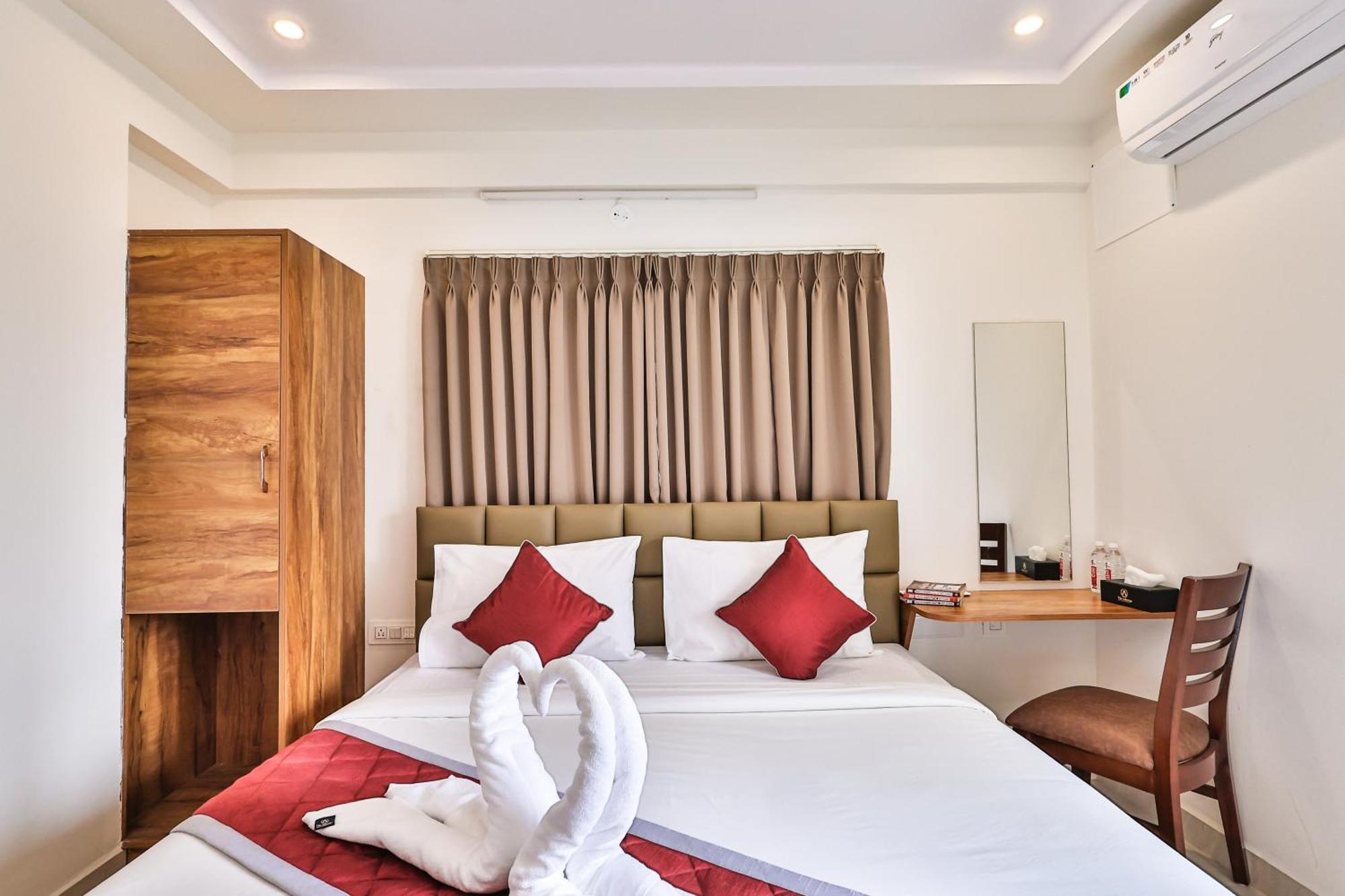 The Auberge Boutique Hotel - Manyata Tech Park Bangalore Esterno foto