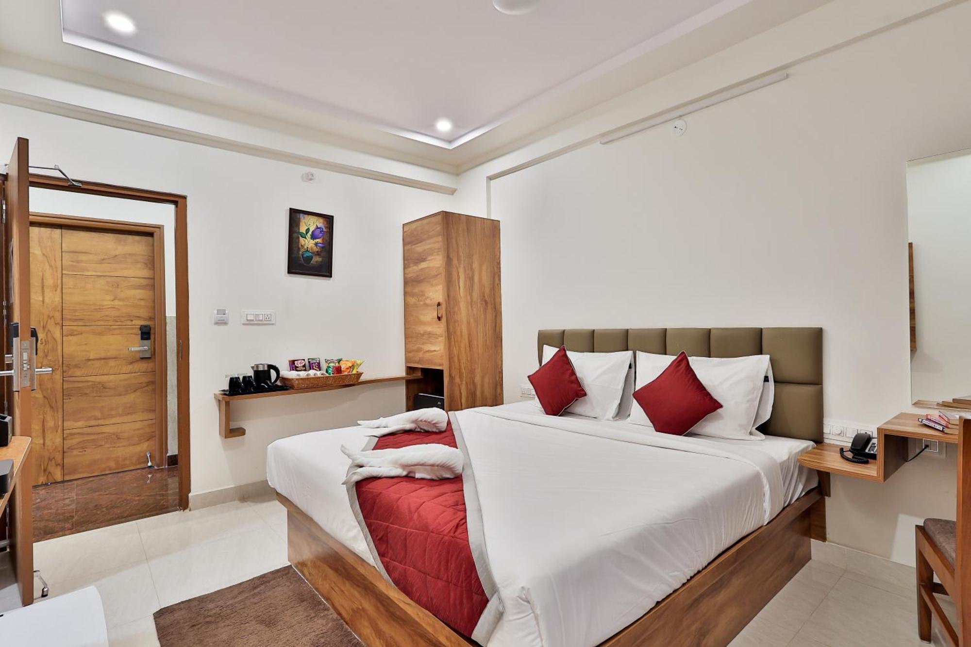 The Auberge Boutique Hotel - Manyata Tech Park Bangalore Esterno foto