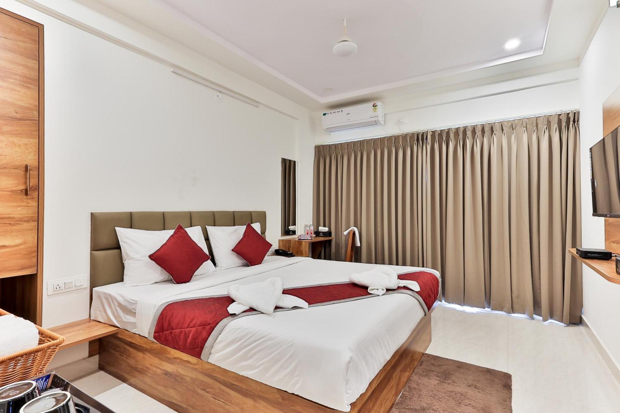 The Auberge Boutique Hotel - Manyata Tech Park Bangalore Esterno foto
