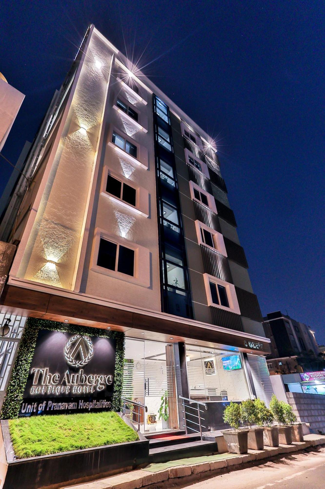 The Auberge Boutique Hotel - Manyata Tech Park Bangalore Esterno foto