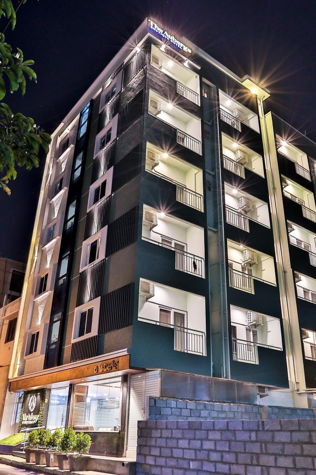 The Auberge Boutique Hotel - Manyata Tech Park Bangalore Esterno foto